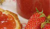 Confiture de rhubarbe, fraises et vanille… un peu de magie dans vos pots !!!