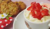 Mousse chocolat blanc et fraises, biscuits aux flocons d’avoine… pour goûter gourmand !!!