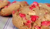 Cookies aux pralines roses et chocolat blanc… un petit peu de douceur pour se réchauffer !!!